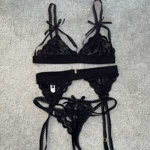 3 piece lingerie set